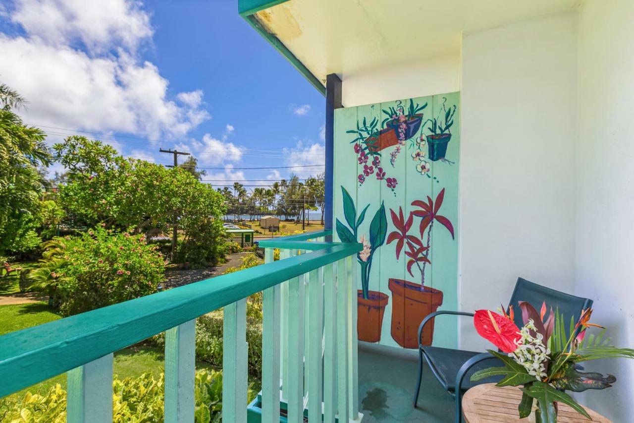 Garden Island Inn Lihue Exterior photo